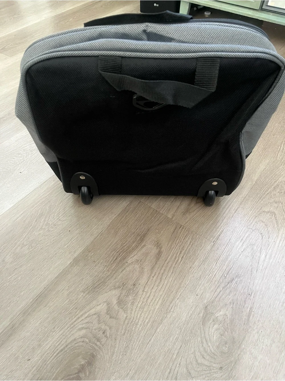 Black NWT  Men’s Travel Duffle Bag - Compact Carry Bag